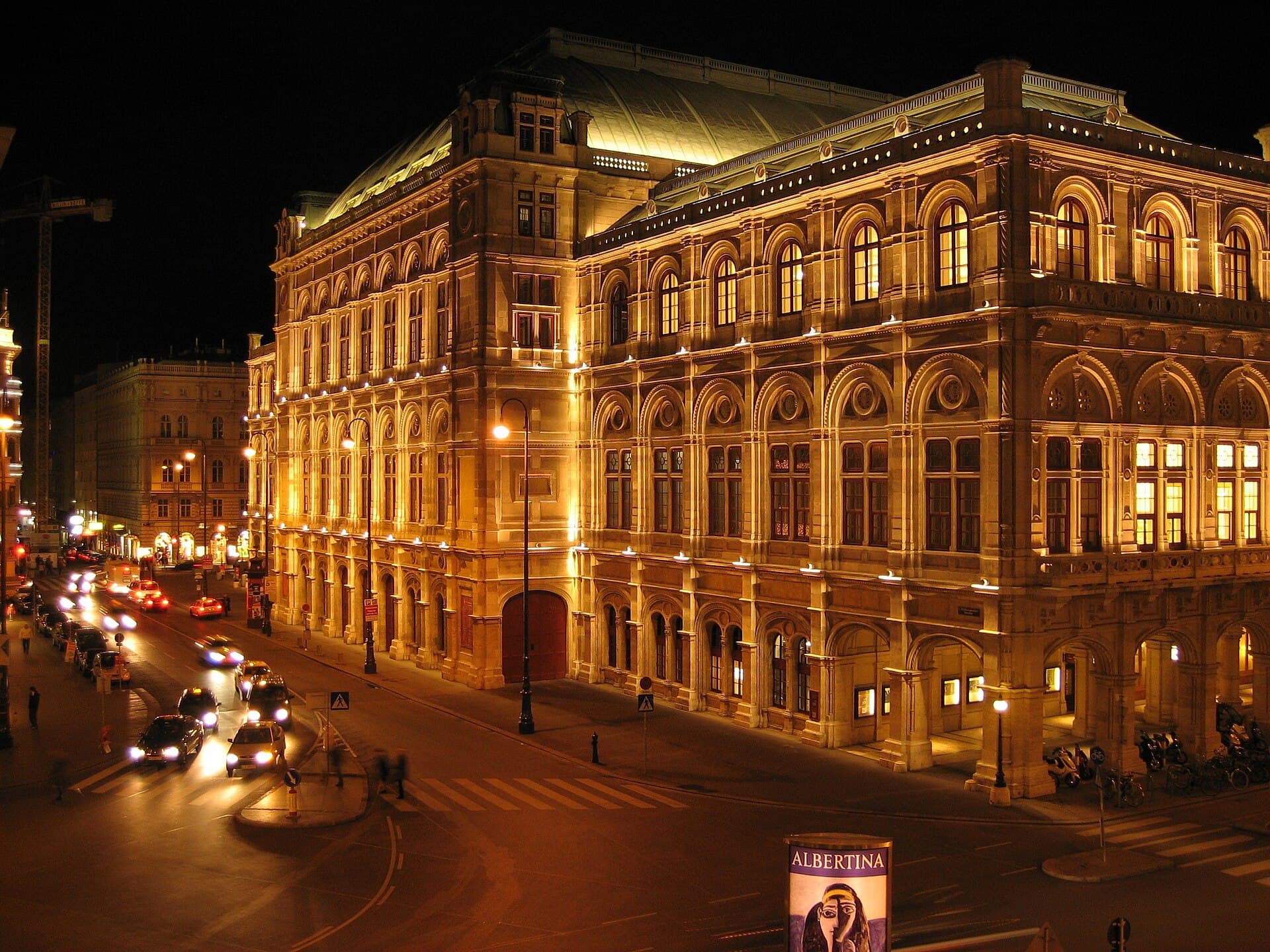 The Vienna State Opera at dusk